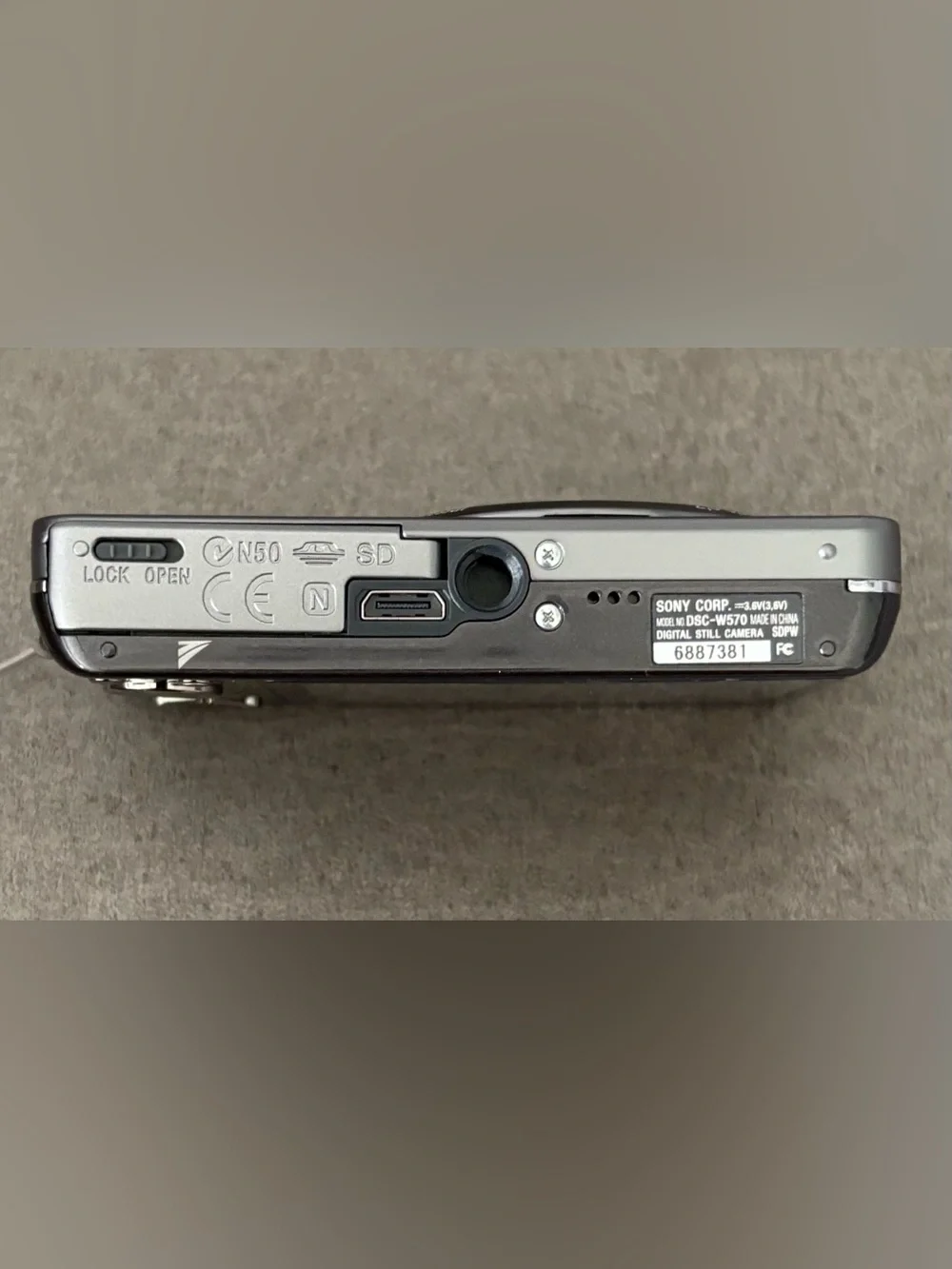 Sony Cyber-shot DSC-W570 Compact Camera 16.1MP 5x Optical Zoom Silver